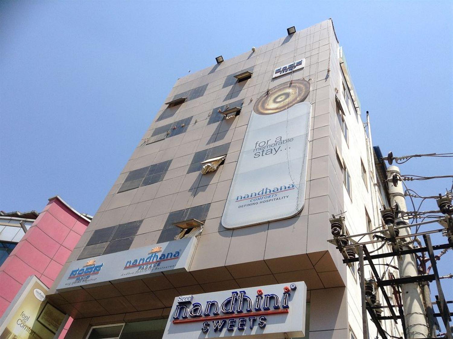 La Sara Comforts Bangalore Exterior photo